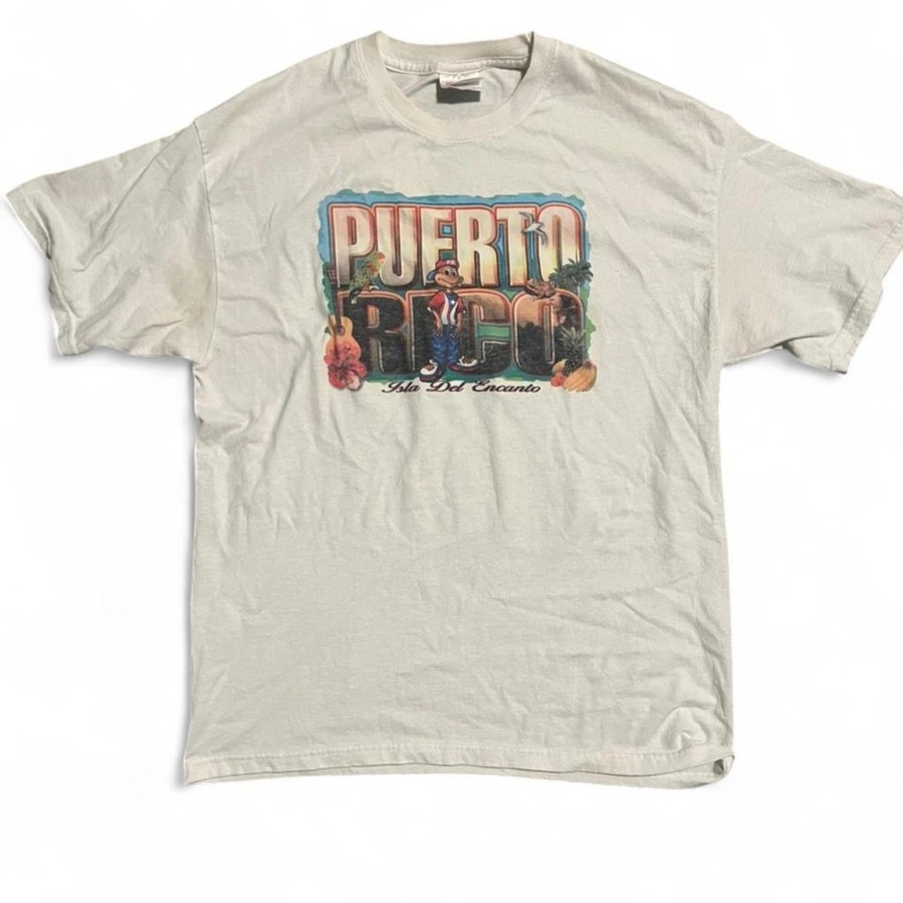 Vintage Puerto Rico graphic tee 🌴